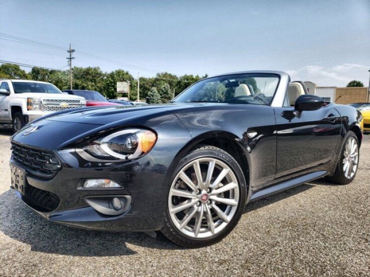 Thumbnail Photo undefined for 2019 FIAT 124